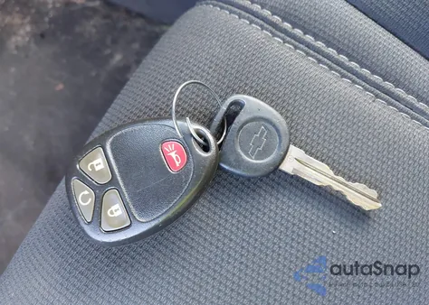 2014 Chevrolet Traverse 1Lt z USA, uszkodzony, nr VIN 1GNKVGKD9EJ346611